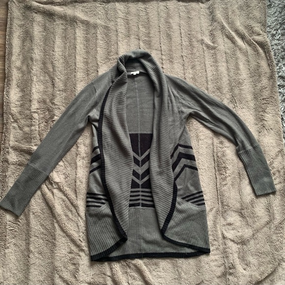 Kismet Wrap Cardigan - Picture 4 of 5